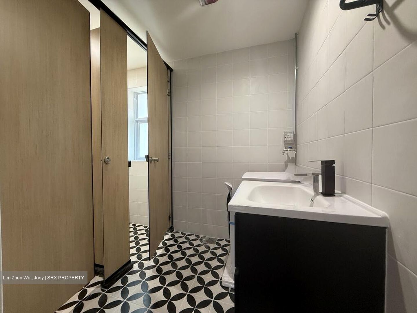Admiralty Road East (D27), Detached #523124471